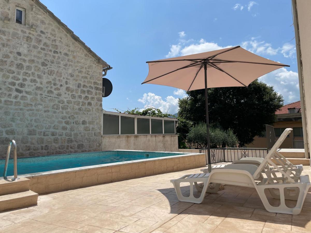 Villa Pul Risan Εξωτερικό φωτογραφία